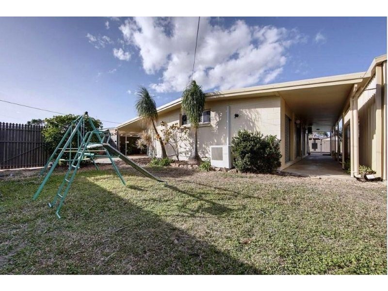 11 Haydon Crescent, Heatley QLD 4814