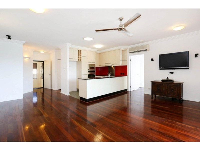 21/16 Sir Leslie Thiess Drive, Townsville City QLD 4810