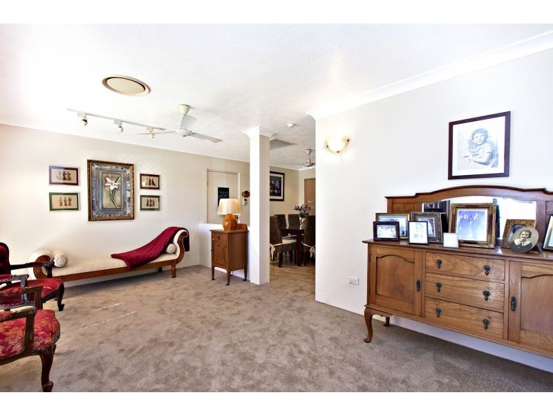 8 Sonata Place, Kirwan QLD 4817