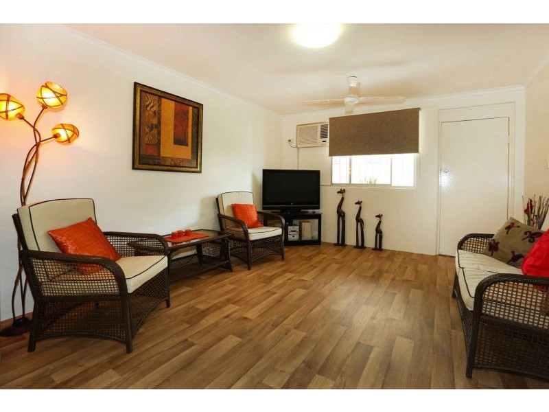3/32 Albury Street, Pimlico QLD 4812