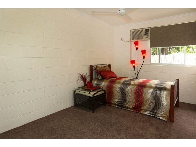 3/32 Albury Street, Pimlico QLD 4812