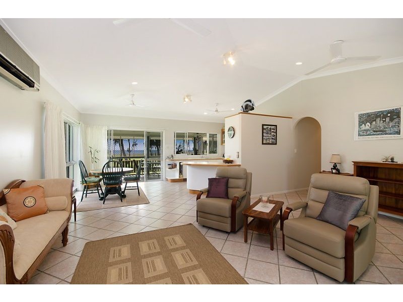 4 Wild Dunes Court, Balgal Beach QLD 4816