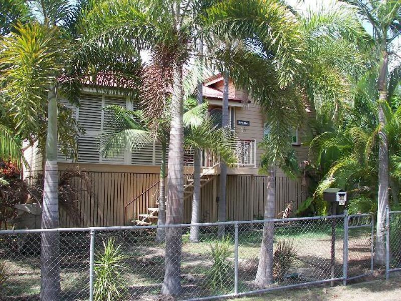 48 Armstrong Street, Hermit Park QLD 4812