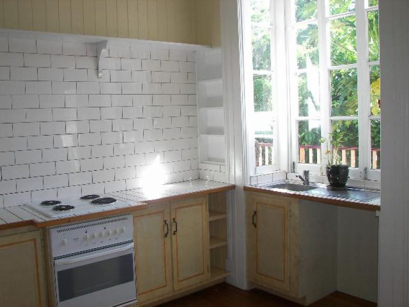 48 Armstrong Street, Hermit Park QLD 4812