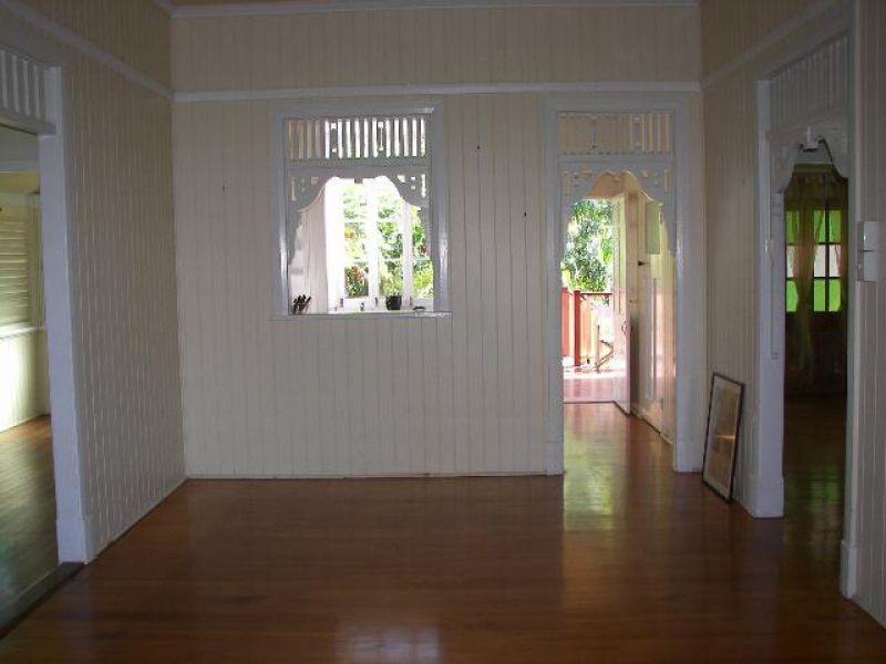 48 Armstrong Street, Hermit Park QLD 4812