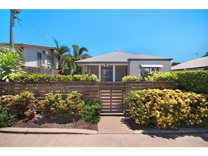 1/94 Chandler Street, Garbutt QLD 4814