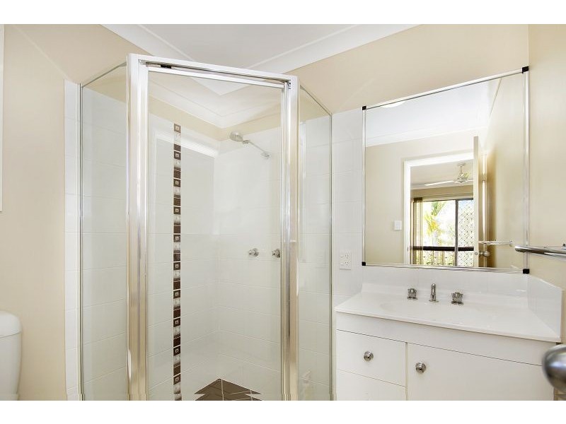 16 Eshelby Street, Bushland Beach QLD 4818