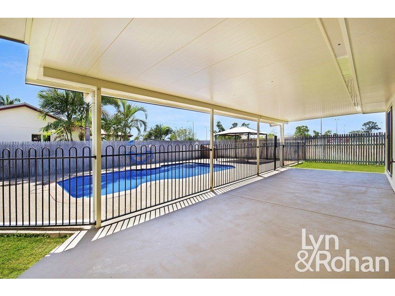 8 Werribee Court, Annandale QLD 4814