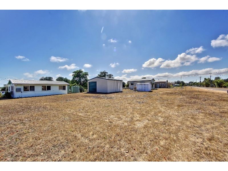 9 Koppe Place, Nome QLD 4816