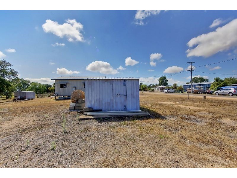 9 Koppe Place, Nome QLD 4816