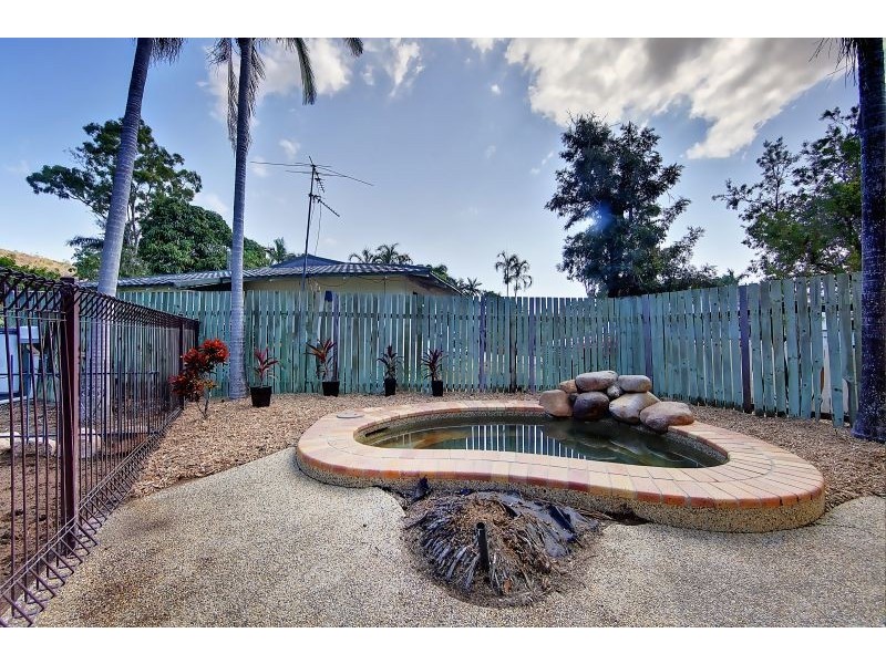 26 Burnett Crescent, Wulguru QLD 4811