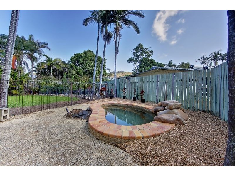 26 Burnett Crescent, Wulguru QLD 4811