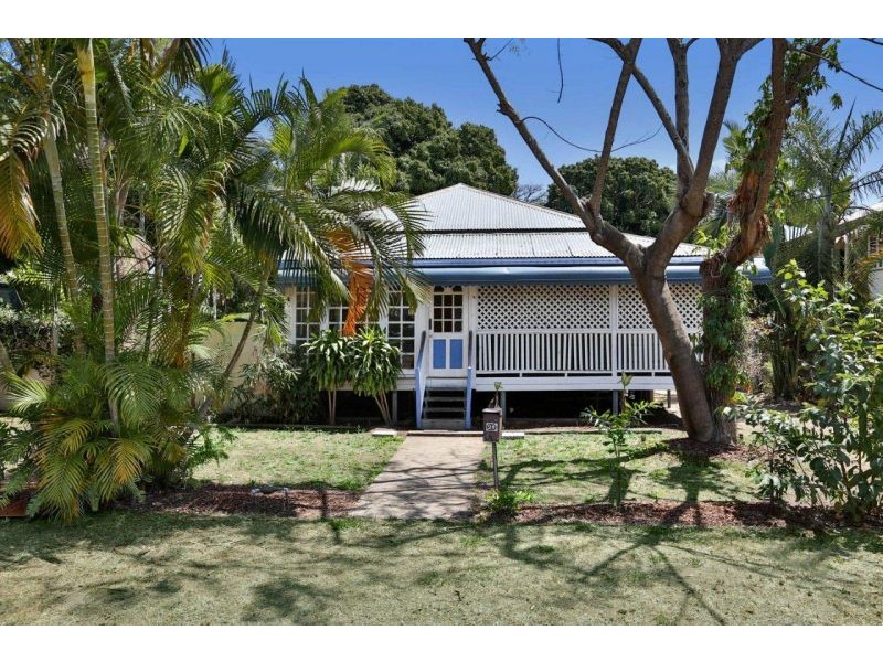 26 Nelson Street, South Townsville QLD 4810