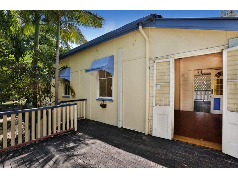 26 Nelson Street, South Townsville QLD 4810