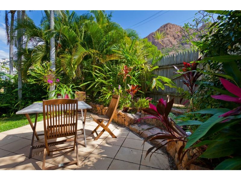 321 Stanley Street, North Ward QLD 4810