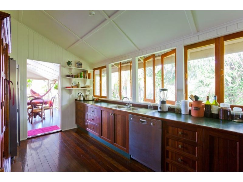 321 Stanley Street, North Ward QLD 4810