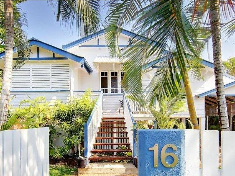 16 Burton Street, Mysterton QLD 4812