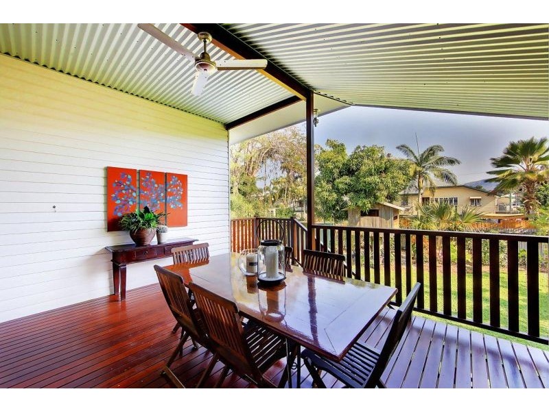 16 Burton Street, Mysterton QLD 4812