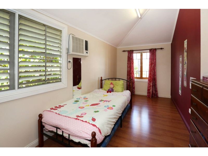 29 Davidson Street, South Townsville QLD 4810