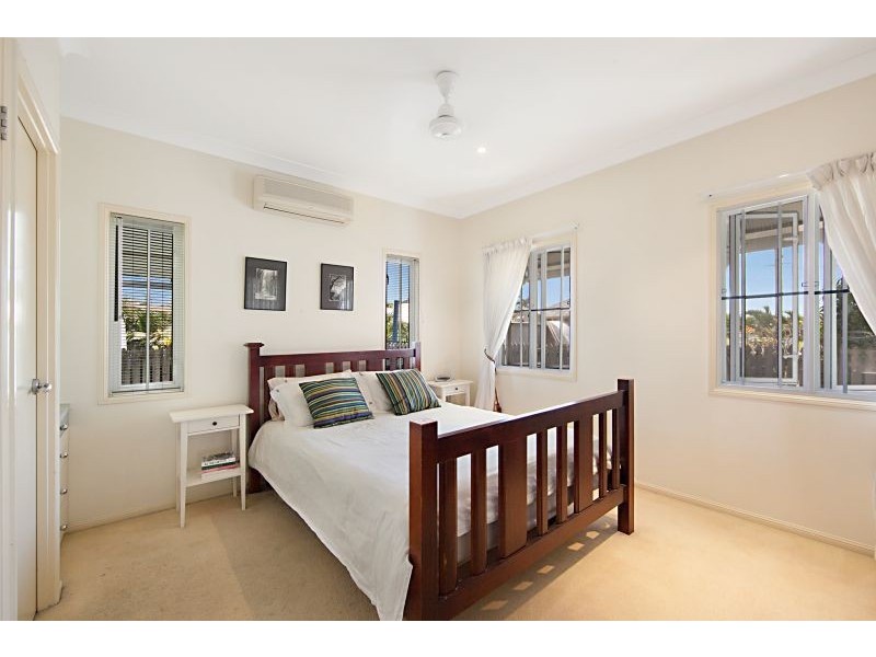 1 Hindley Street, Currajong QLD 4812