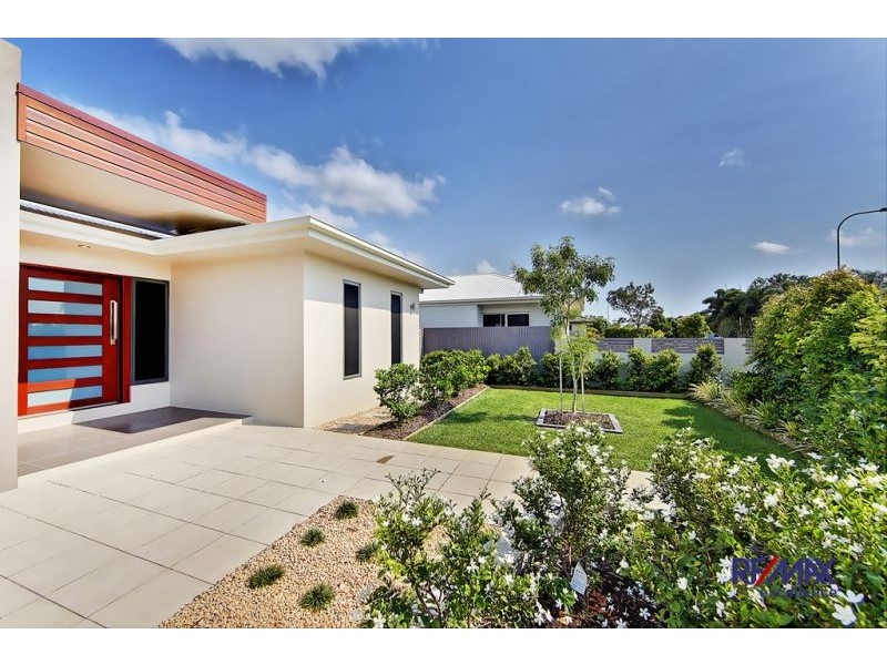 21 Springbrook Parade, Idalia QLD 4811
