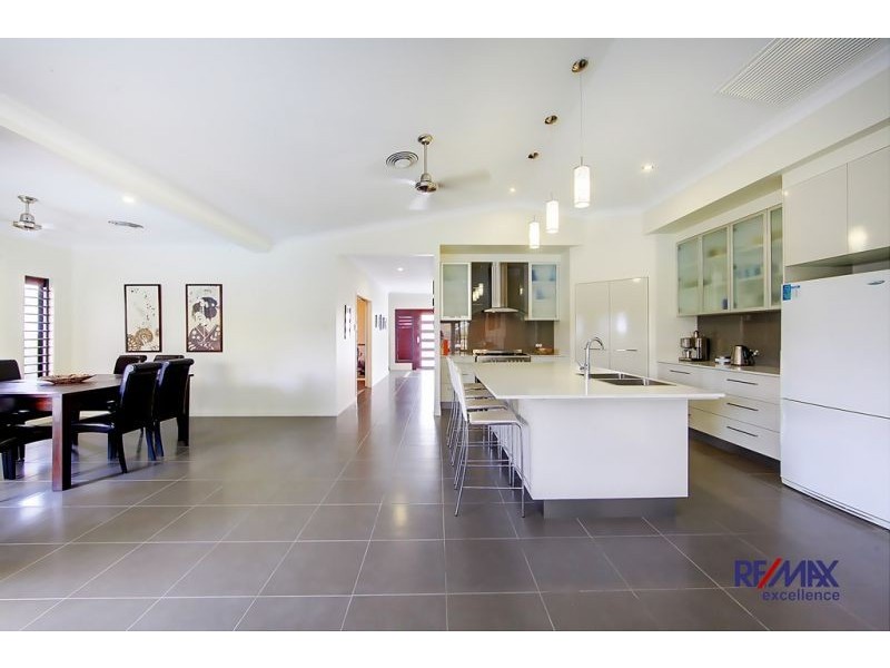 21 Springbrook Parade, Idalia QLD 4811