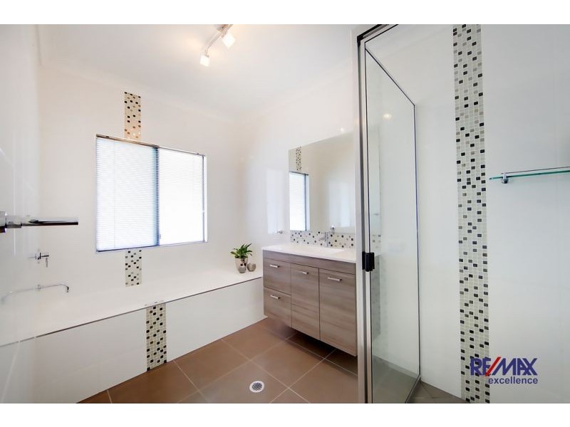 21 Springbrook Parade, Idalia QLD 4811