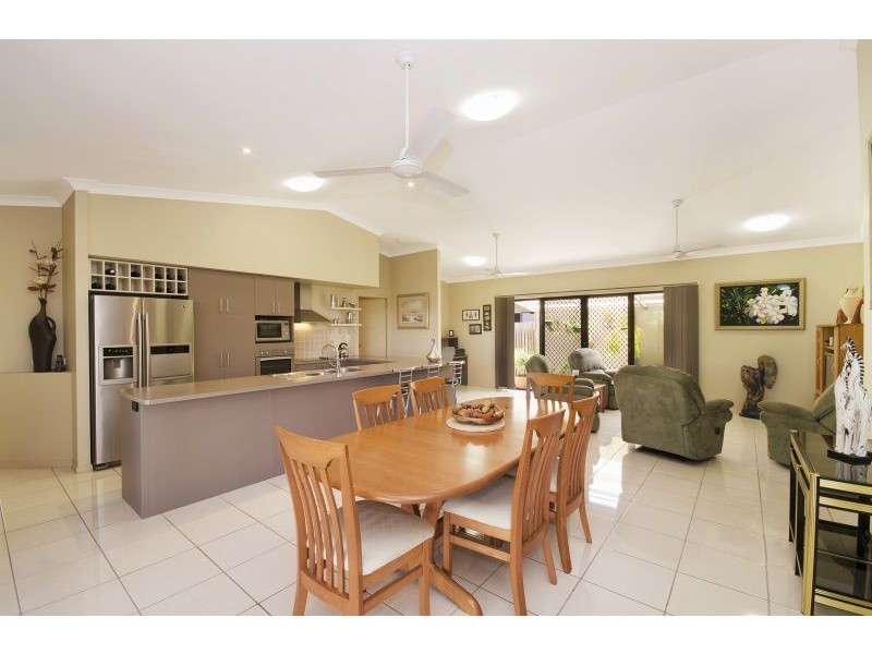 62 Daintree Drive, Bushland Beach QLD 4818