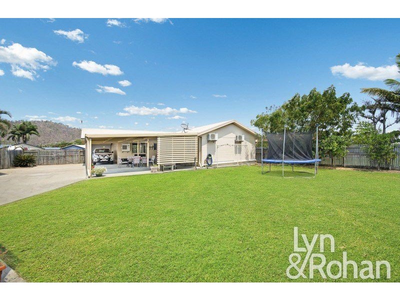 11 Black Braes Court, Mount Louisa QLD 4814