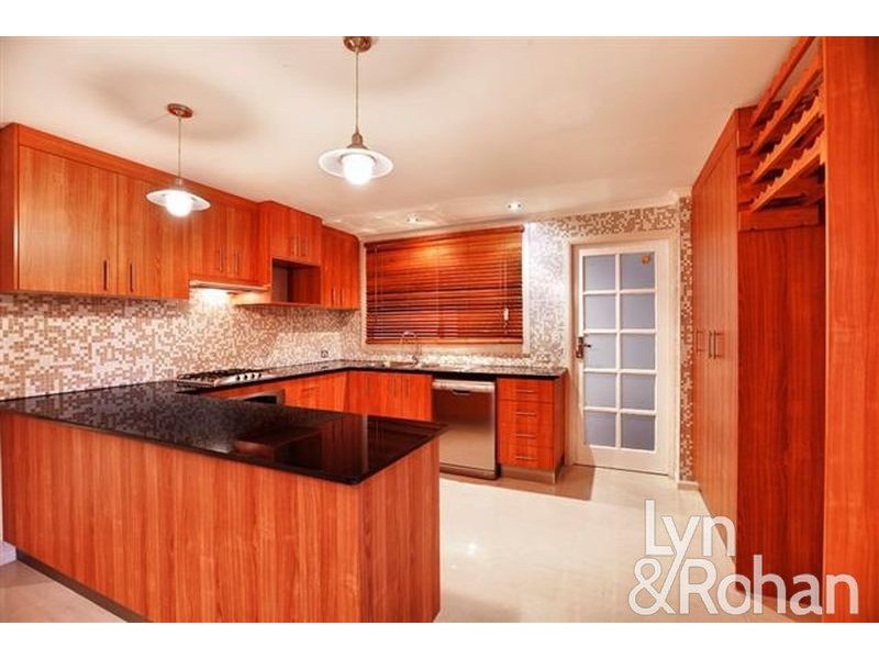 33 Louise Street, Cranbrook QLD 4814