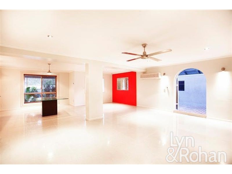 33 Louise Street, Cranbrook QLD 4814