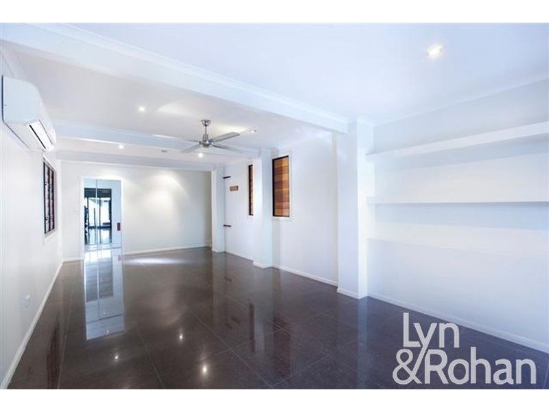 33 Louise Street, Cranbrook QLD 4814