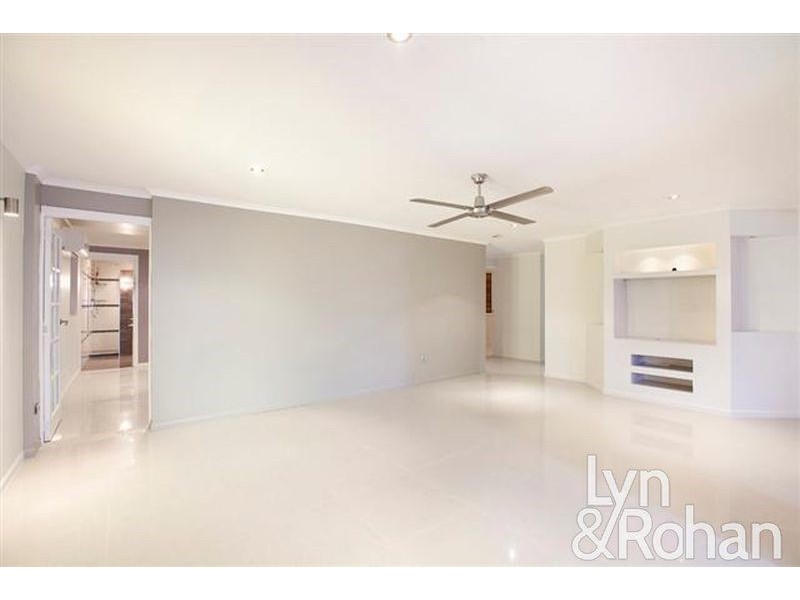 33 Louise Street, Cranbrook QLD 4814