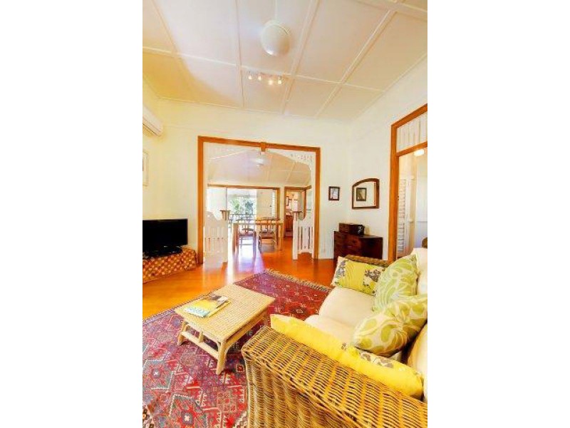 15 Chapman Street, Mysterton QLD 4812