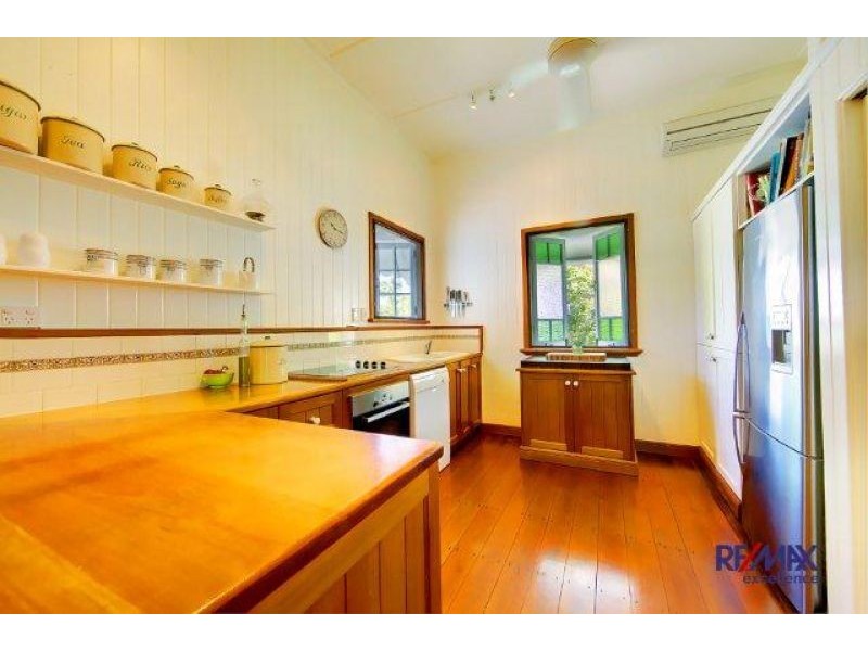 15 Chapman Street, Mysterton QLD 4812