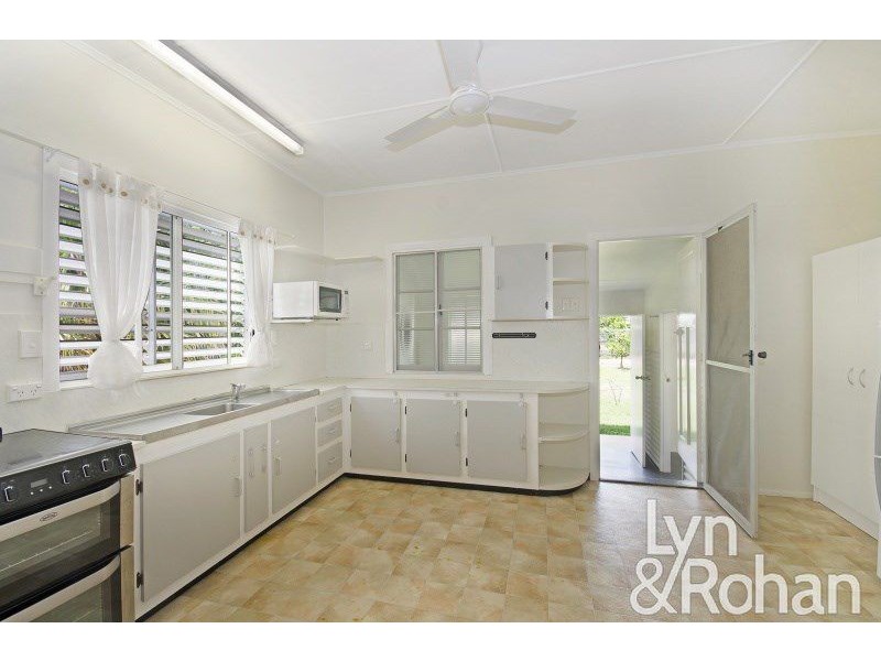 65 Corcoran Street, Currajong QLD 4812