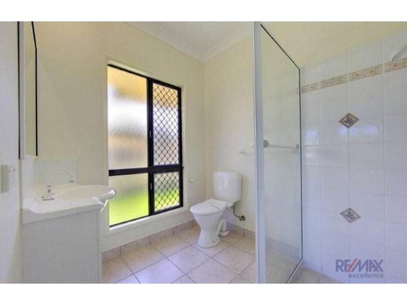 83 Phoenix Pde, Kirwan QLD 4817