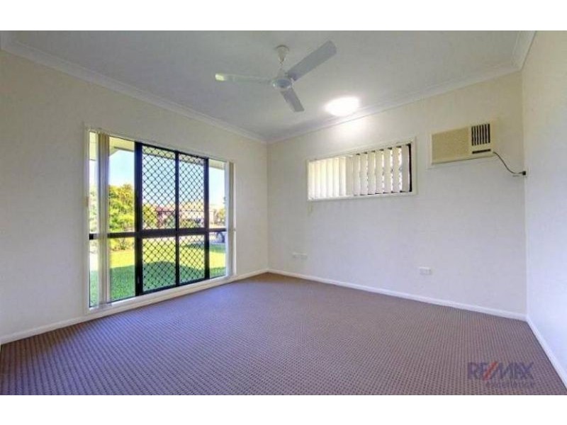 83 Phoenix Pde, Kirwan QLD 4817