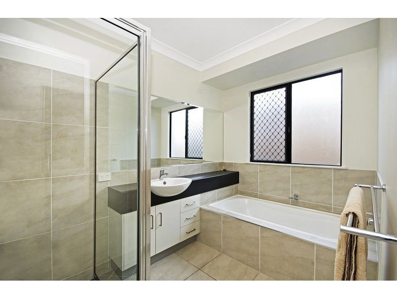 48 Bilbao Place, Bushland Beach QLD 4818