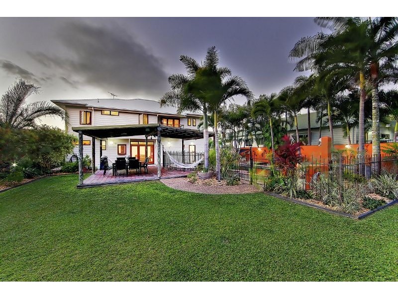 Belgian Gardens QLD 4810