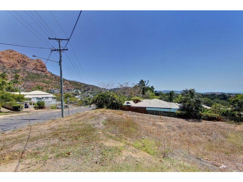 29 Murray Street, North Ward QLD 4810