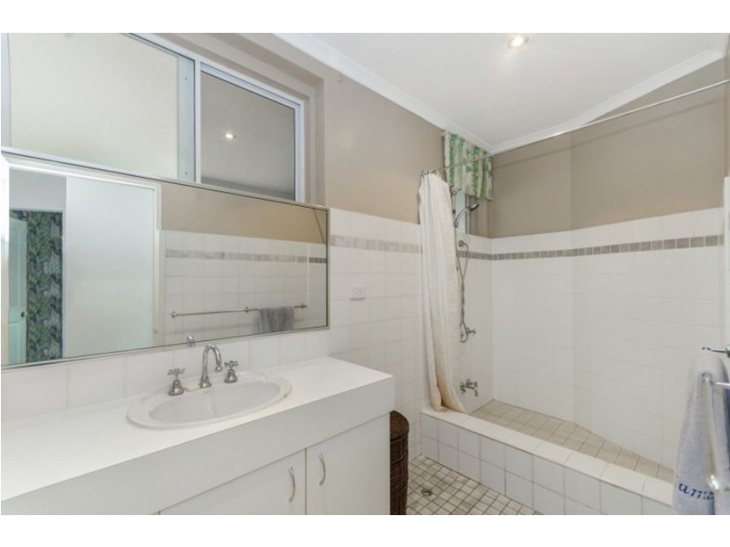 8 Havana Street, Rowes Bay QLD 4810