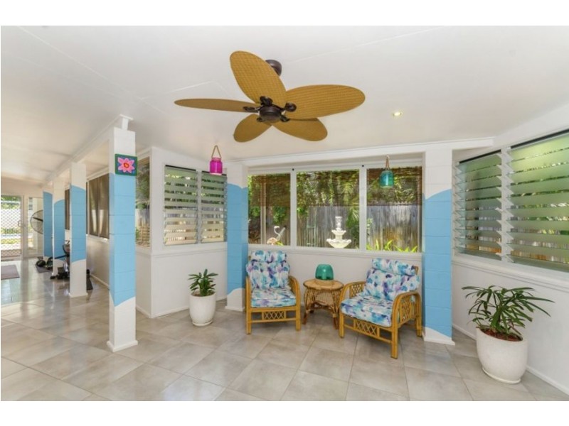 8 Havana Street, Rowes Bay QLD 4810