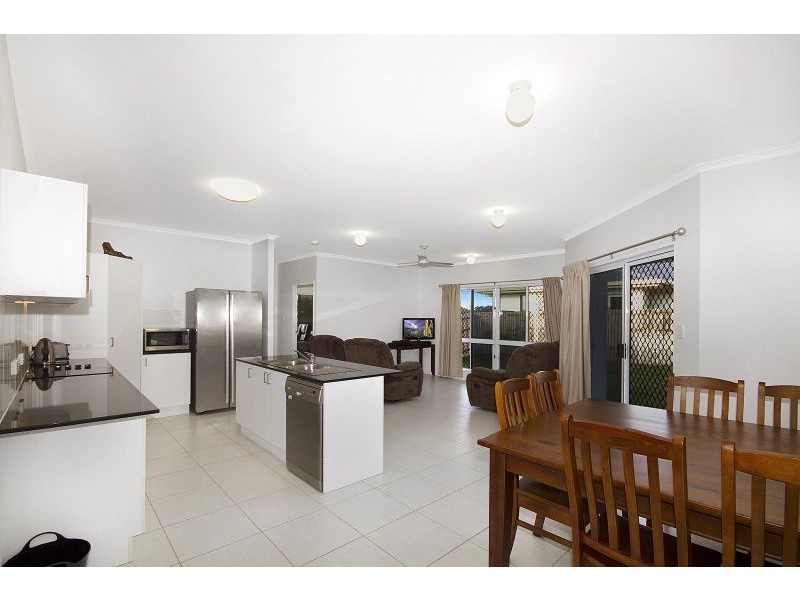 14 Hinton Court, Deeragun QLD 4818