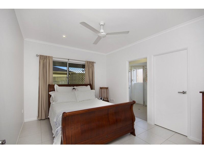14 Hinton Court, Deeragun QLD 4818