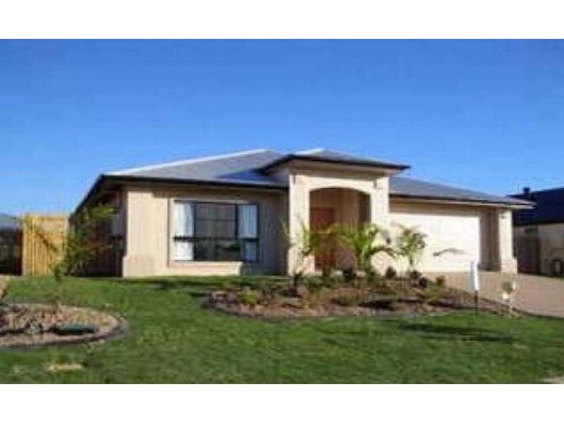 17 Estuary Pde, Douglas QLD 4814