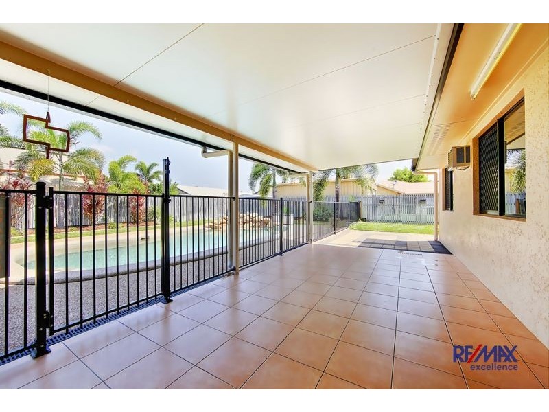 15 Riley Circuit, Kirwan QLD 4817
