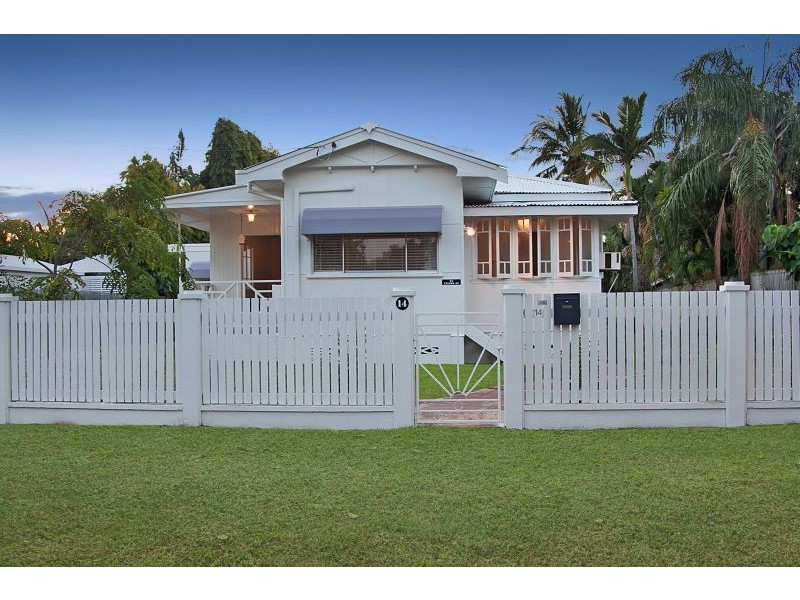 14 Nelson Street, South Townsville QLD 4810