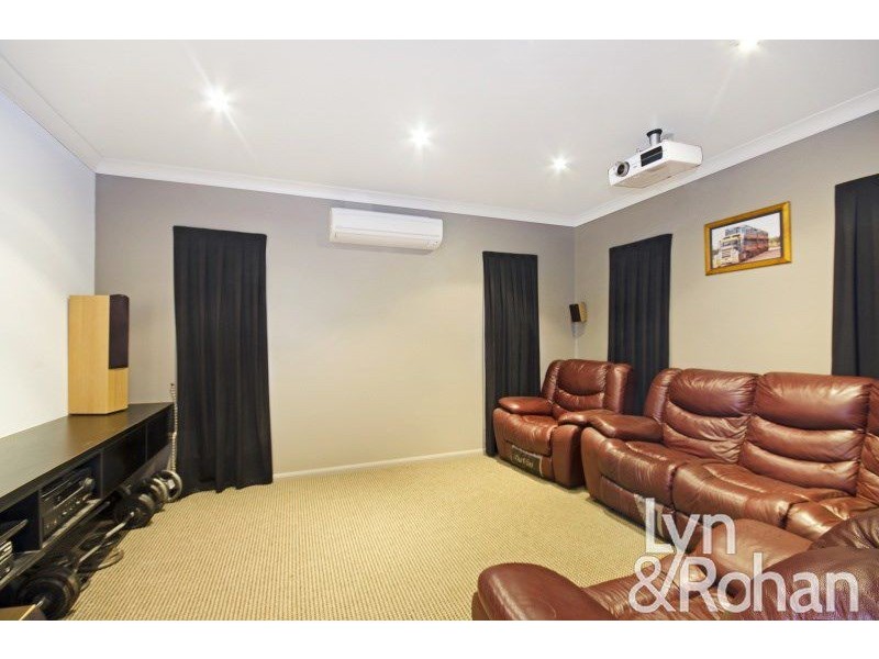 73 Woodwark Drive, Bushland Beach QLD 4818