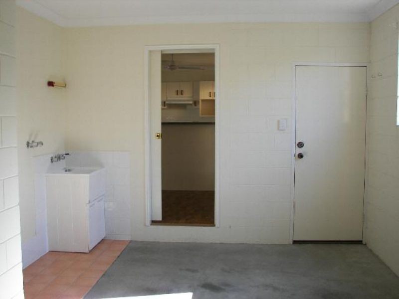 4 Gilmour Crescent, Kirwan QLD 4817